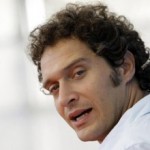 Claudio-Santamaria-2-300×220