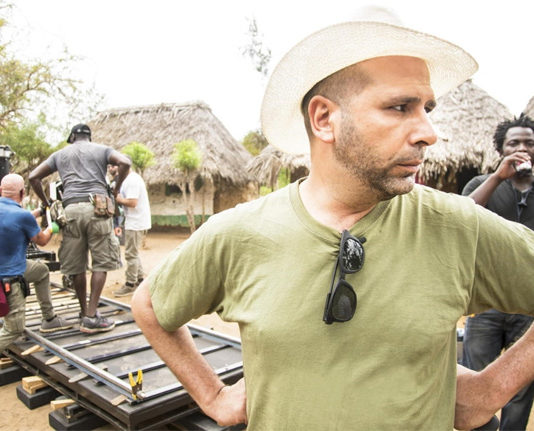 Nuovi casting per il film Tolo Tolo con Checco Zalone Tolo Tolo - Checco Zalone