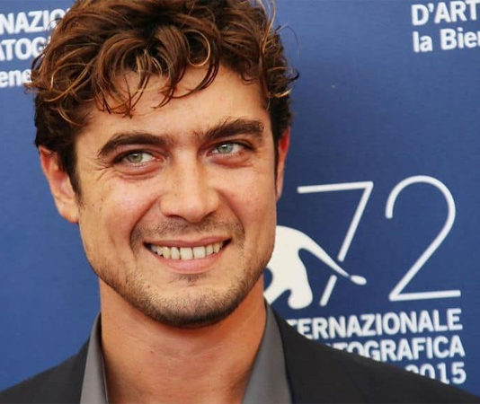 L’ombra del giorno: Casting per comparse e figurazioni per il film con Riccardo Scamarcio Riccardo Scamarcio 2021