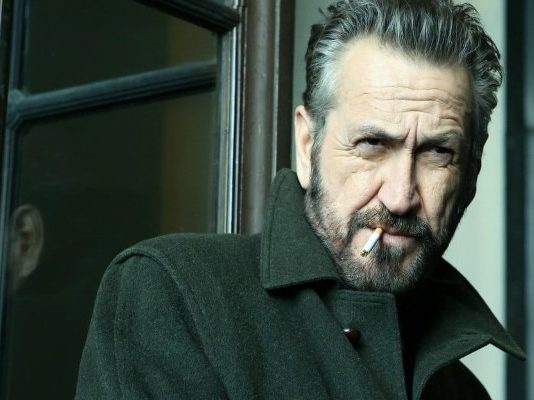 Rocco Schiavone 5: Si cercano uomini e donne per la realizzazione della quinta stagione Rocco Schiavone Marco Giallini