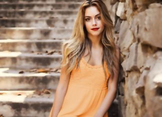 Casting a Napoli: si cercano attrici dai 20 ai 60 anni per una produzione internazionale donna modella attrice