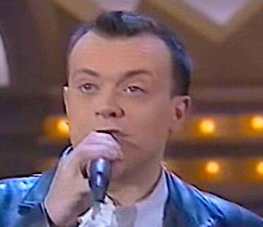 “Hanno ucciso l’uomo ragno”, casting per la serie ispirata alla storia di Max Pezzali e Mauro Repetto Max Pezzali e gli 883