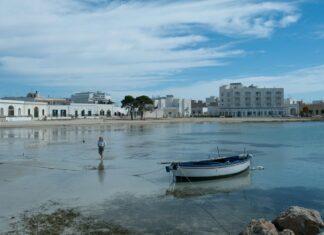“Semplicemente, sulla luna”, si cercano uomini e donne dai 20 ai 50 anni ruoli principali Salento Puglia