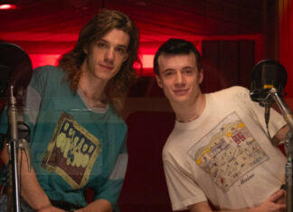 Gli anni ’90 tornano in TV: al via i casting per la nuova stagione della serie sugli 883 Nord Sud Ovest Est 883